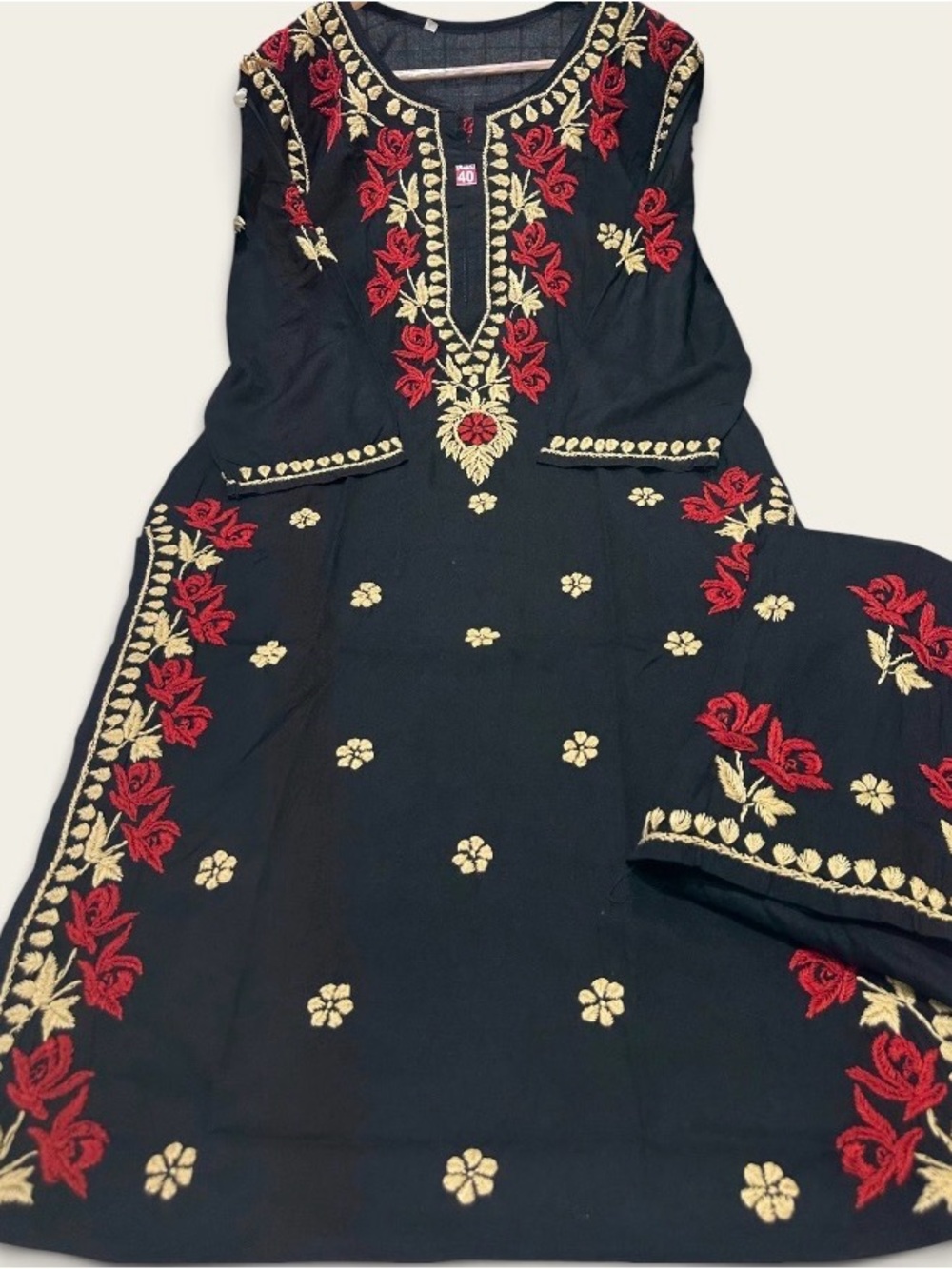 Black chikankari Women’s Kurta set with Red & beige embroidery